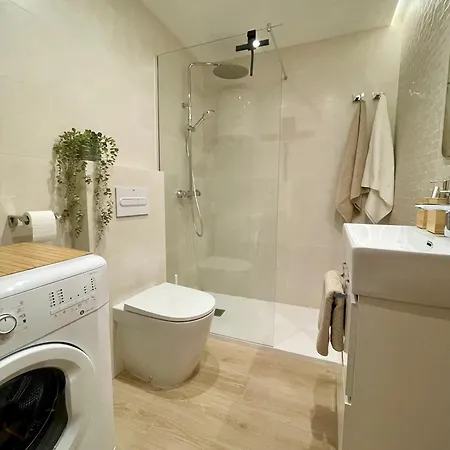 Casa Lagom With A Garage