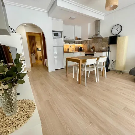 Casa Lagom With A Garage Apartment Torrevieja